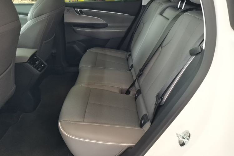 Used Buick E5 2025 Model 620KM Prestige Edition Left Rear Seat