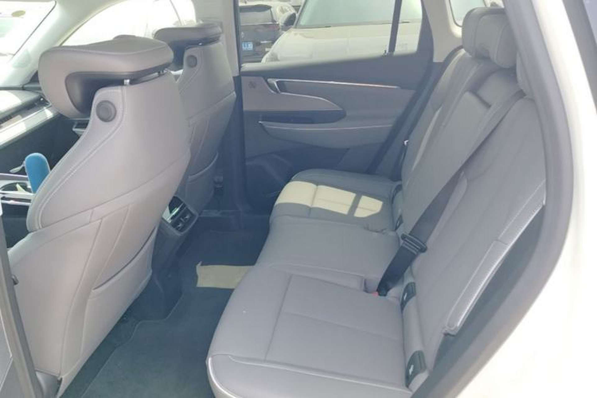 Used Buick E5 2025 Model 620KM Prestige Edition Left Rear Seat