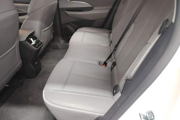 Used Buick E5 2025 Model 620KM Prestige Edition Left Rear Seat