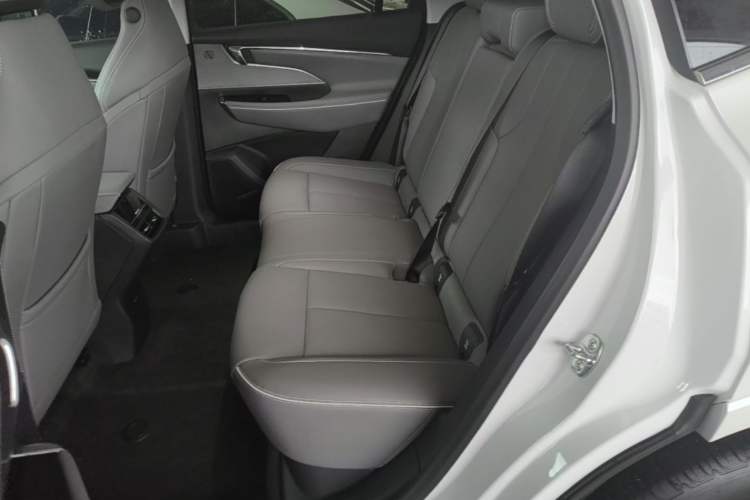 Used Buick E5 2025 Model 620KM Prestige Edition Left Rear Seat