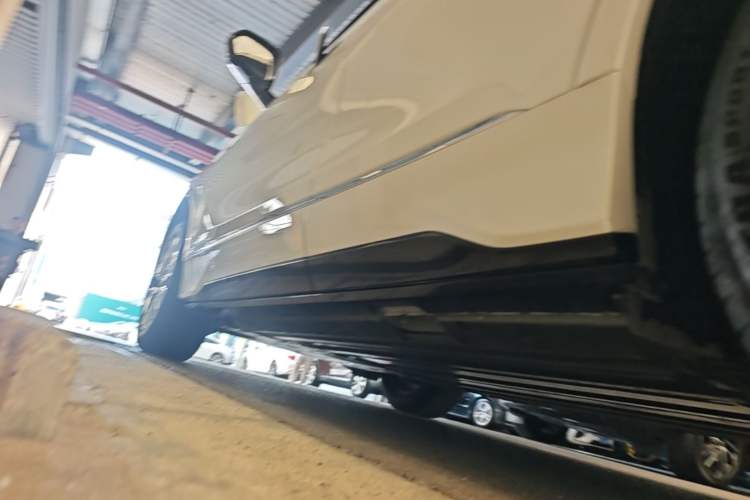 Used Buick E5 2025 Model 515KM First-Adoption Edition Left Side Sill