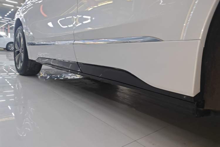Used Buick E5 2025 Model 545KM Smart Enjoyment Edition Left Side Sill