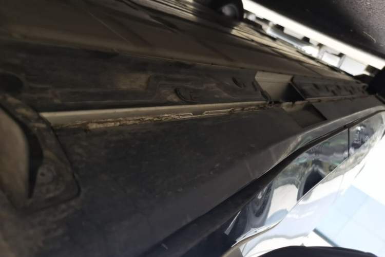 Used Buick E5 2025 Model 620KM Prestige Edition Left Side Sill