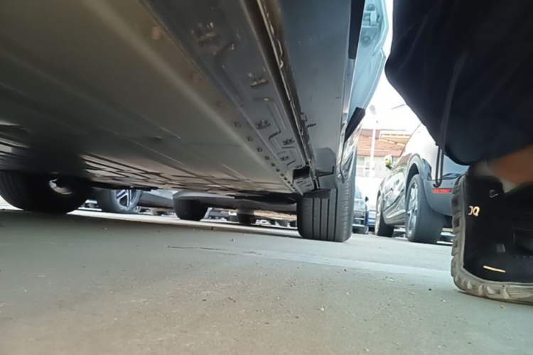 Used Buick E5 2025 Model 620KM Prestige Edition Left Side Sill