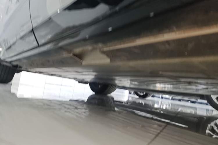 Used Buick E5 2025 Model 620KM Prestige Edition Left Side Sill