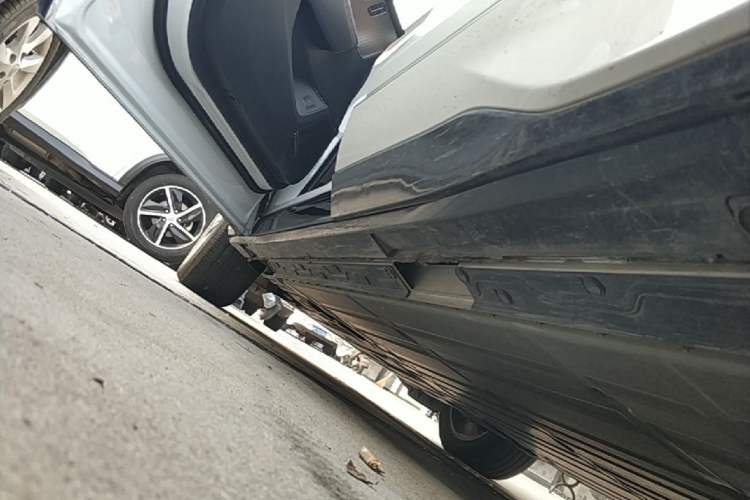 Used Buick E5 2025 Model 620KM Prestige Edition Left Side Sill