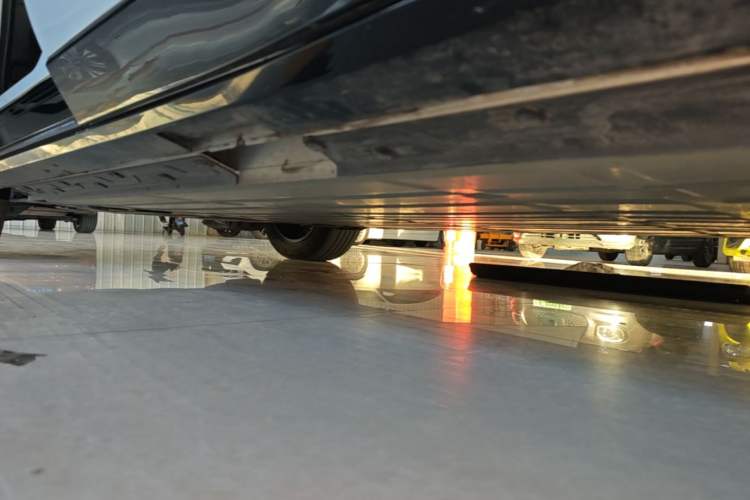 Used Buick E5 2025 Model 620KM Prestige Edition Left Side Sill