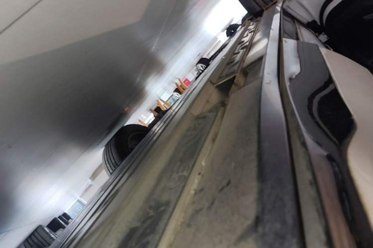 Used Buick E5 2025 Model 620KM Prestige Edition Left Side Sill