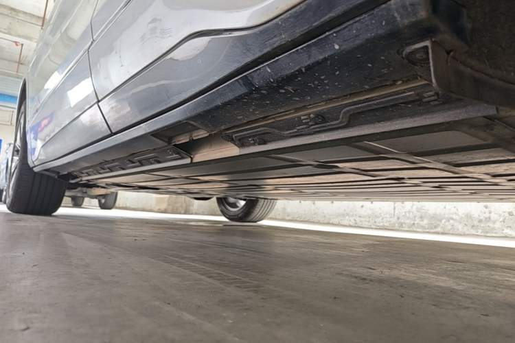 Used Buick E5 2025 Model 620KM Prestige Edition Left Side Sill