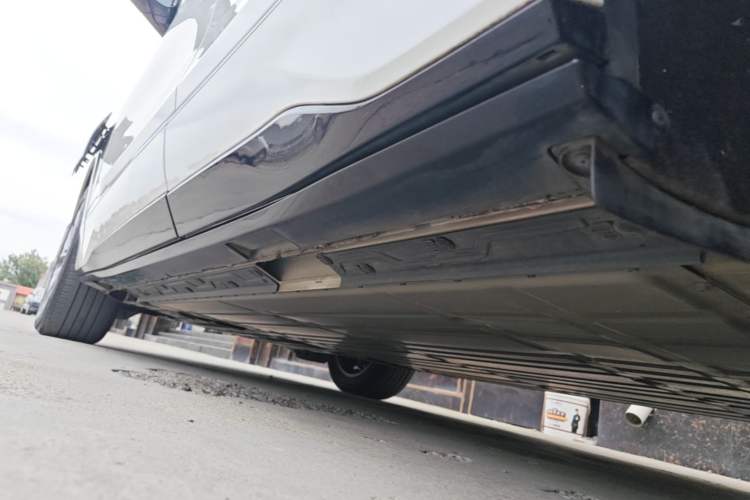 Used Buick E5 2025 Model 620KM Prestige Edition Left Side Sill