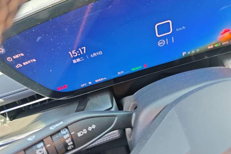 Used Buick E5 2025 Model 545KM Smart Enjoyment Edition Odometer Close Up