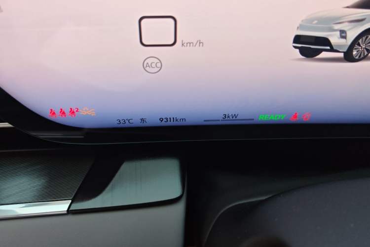 Used Buick E5 2025 Model 620KM Prestige Edition Odometer Close Up