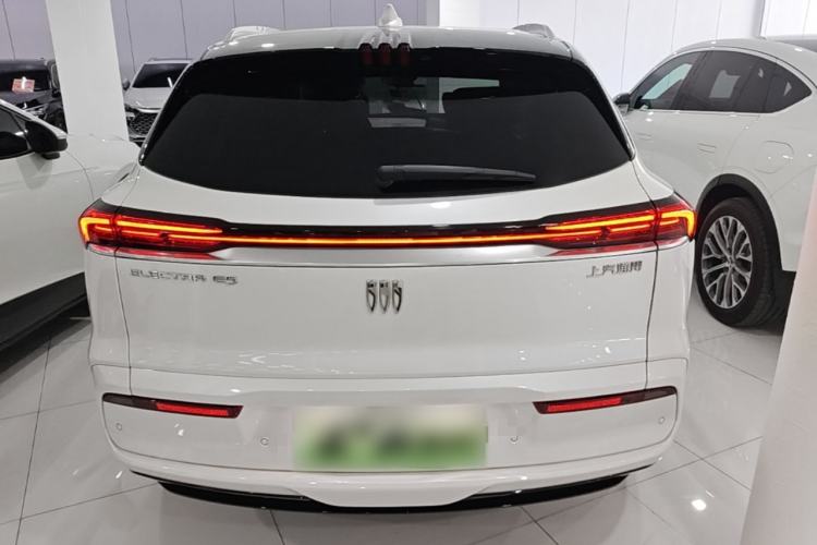 Used Buick E5 2025 Model 620KM Prestige Edition Rear