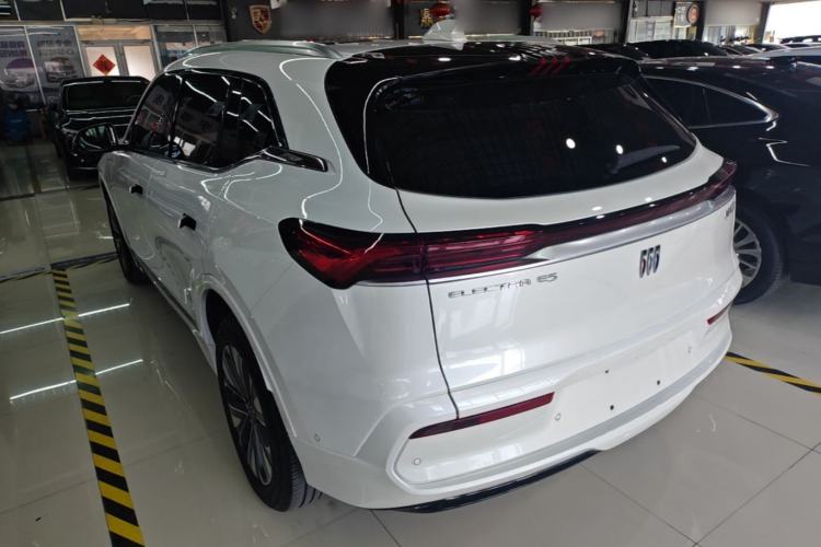 Used Buick E5 2025 Model 620KM Prestige Edition Rear Left 45 Deg