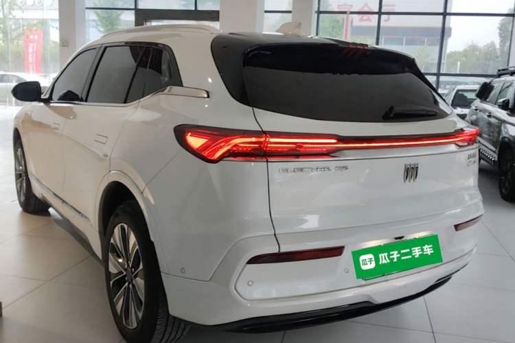 Used Buick E5 2025 Model 620KM Prestige Edition Rear Left 45 Deg