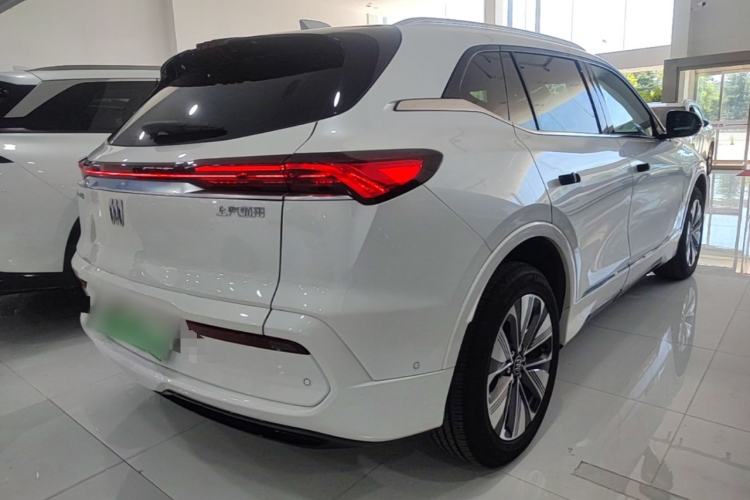 Used Buick E5 2025 Model 620KM Prestige Edition Rear Right 45 Deg