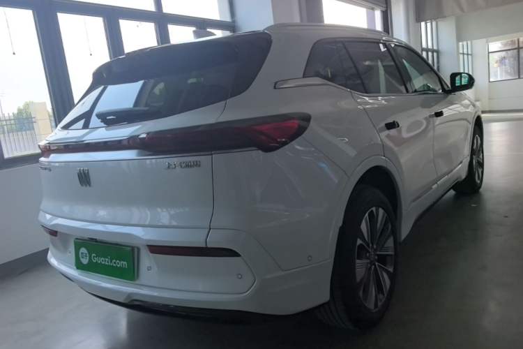 Used Buick E5 2025 Model 620KM Prestige Edition Rear Right 45 Deg