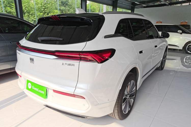 Used Buick E5 2025 Model 620KM Prestige Edition Rear Right 45 Deg