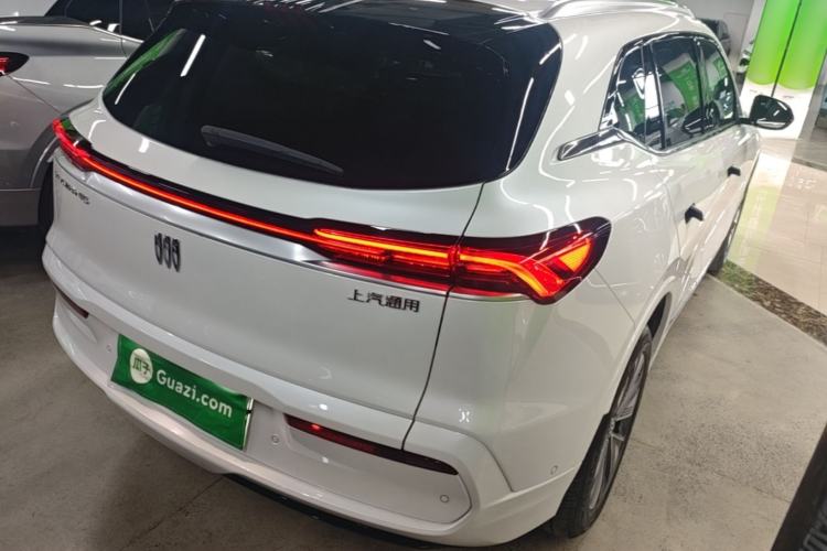 Used Buick E5 2025 Model 620KM Prestige Edition Rear Right 45 Deg