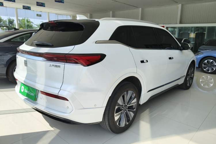 Used Buick E5 2025 Model 620KM Prestige Edition Rear Right 45 Deg