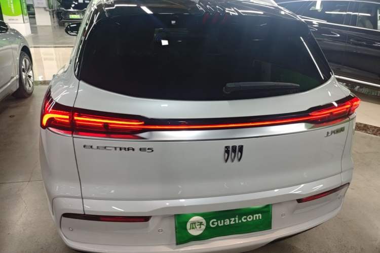 Used Buick E5 2025 Model 620KM Prestige Edition Rear