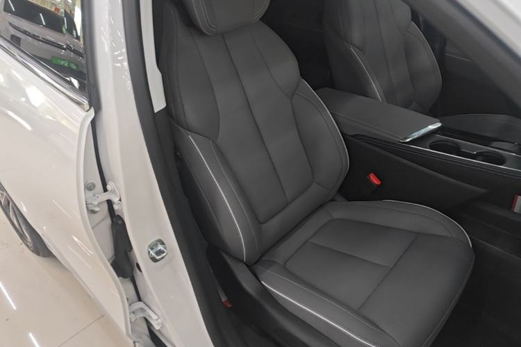 Used Buick E5 2025 Model 545KM Smart Enjoyment Edition Right Front Seat