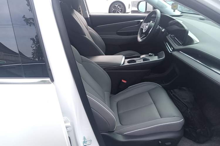 Used Buick E5 2025 Model 545KM Smart Enjoyment Edition Right Front Seat