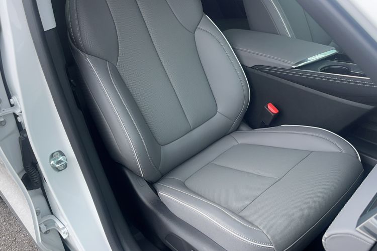 Used Buick E5 2025 Model 620KM Prestige Edition Right Front Seat