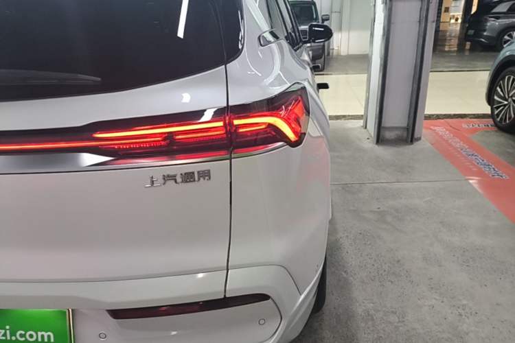 Used Buick E5 2025 Model 620KM Prestige Edition Right Rear Taillight