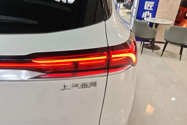 Used Buick E5 2025 Model 620KM Prestige Edition Right Rear Taillight