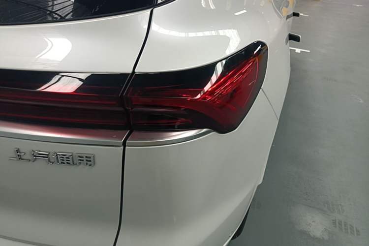 Used Buick E5 2025 Model 620KM Prestige Edition Right Rear Taillight