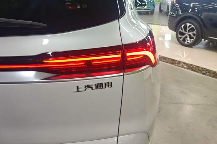 Used Buick E5 2025 Model 620KM Prestige Edition Right Rear Taillight