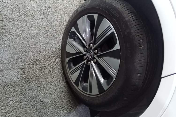 Used Buick E5 2025 Model 545KM Smart Enjoyment Edition Right Rear Wheel Hub