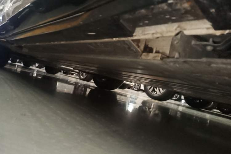 Used Buick E5 2025 Model 620KM Prestige Edition Right Side Sill