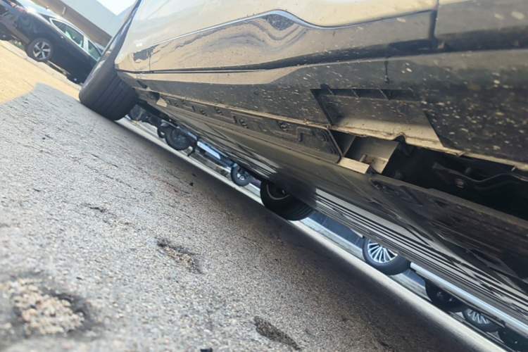 Used Buick E5 2025 Model 620KM Prestige Edition Right Side Sill