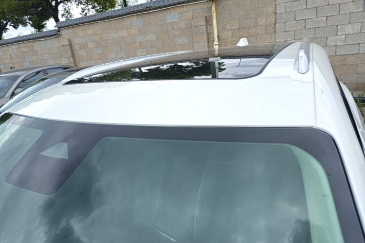 Used Buick E5 2025 Model 620KM Prestige Edition Roof