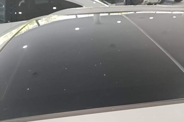 Used Buick E5 2025 Model 620KM Prestige Edition Roof