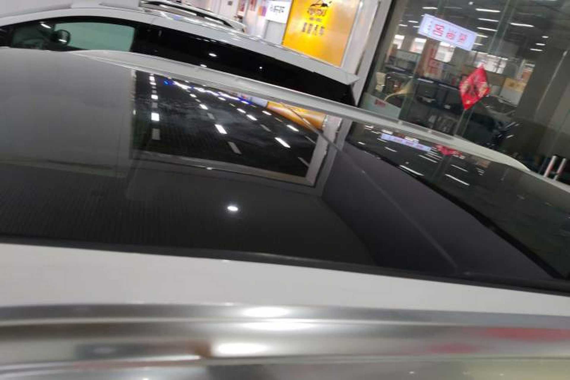 Used Buick E5 2025 Model 620KM Prestige Edition Roof