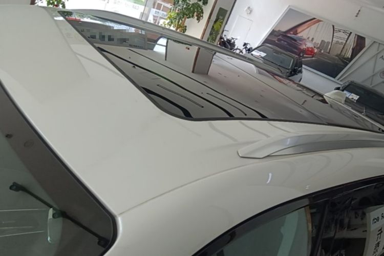 Used Buick E5 2025 Model 620KM Prestige Edition Roof