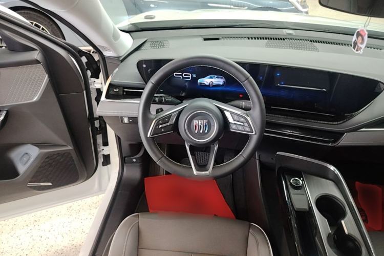 Used Buick E5 2025 Model 620KM Prestige Edition Steering Wheel