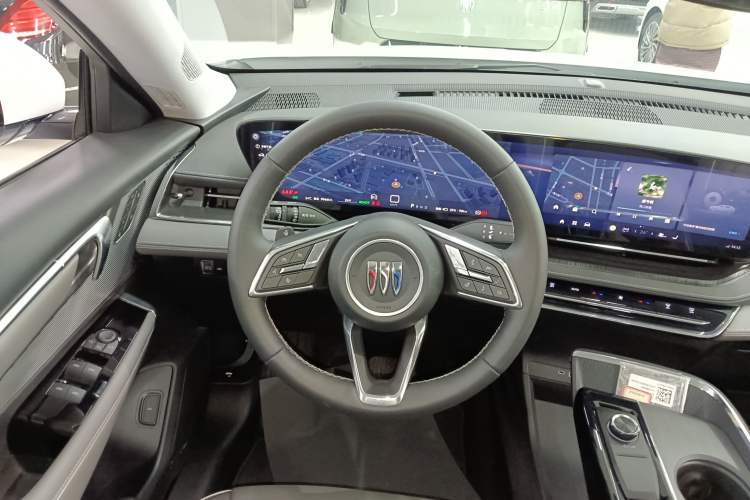 Used Buick E5 2025 Model 620KM Prestige Edition Steering Wheel