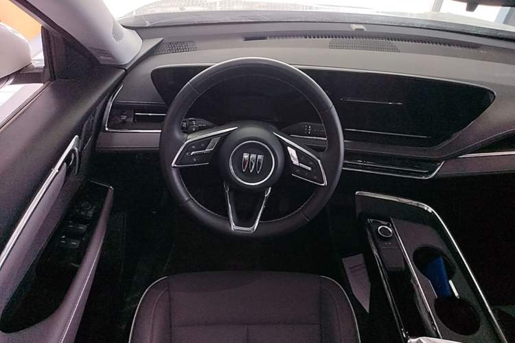 Used Buick E5 2025 Model 620KM Prestige Edition Steering Wheel