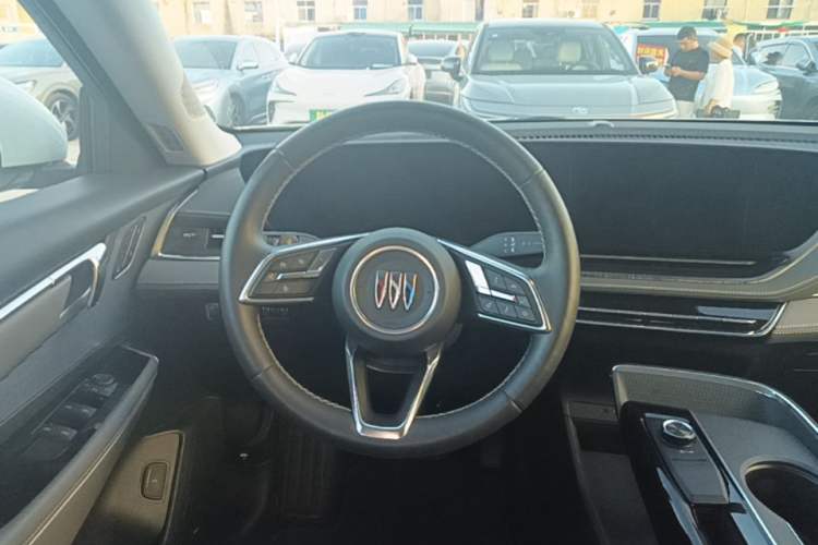 Used Buick E5 2025 Model 620KM Prestige Edition Steering Wheel