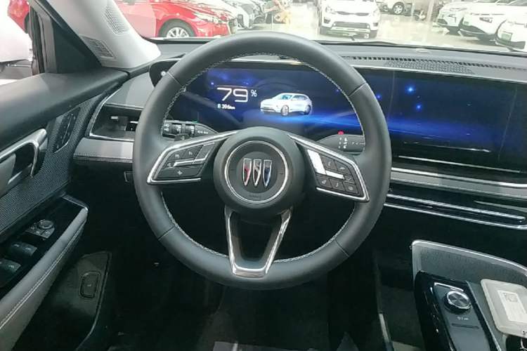 Used Buick E5 2025 Model 620KM Prestige Edition Steering Wheel