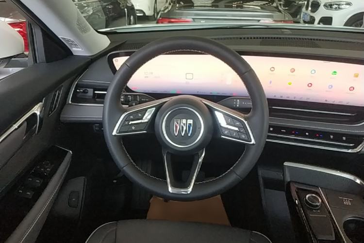 Used Buick E5 2025 Model 620KM Prestige Edition Steering Wheel