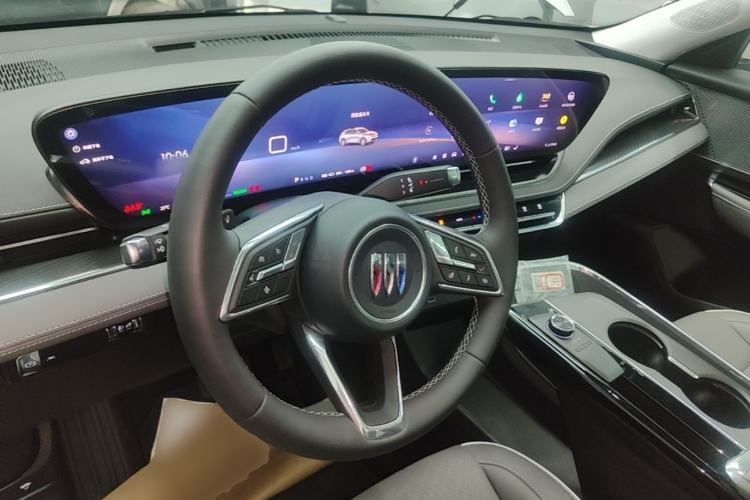 Used Buick E5 2025 Model 620KM Prestige Edition Steering Wheel