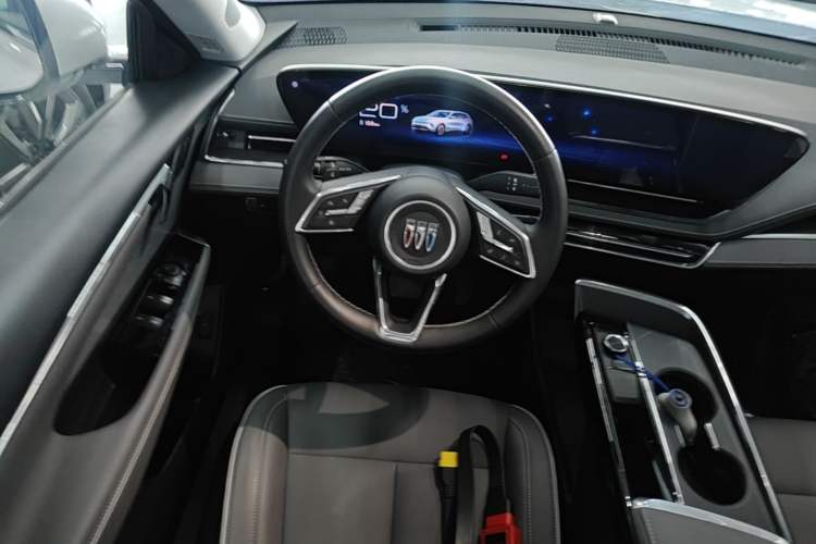 Used Buick E5 2025 Model 620KM Prestige Edition Steering Wheel