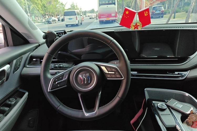 Used Buick E5 2025 Model 545KM Smart Enjoyment Edition Steering Wheel