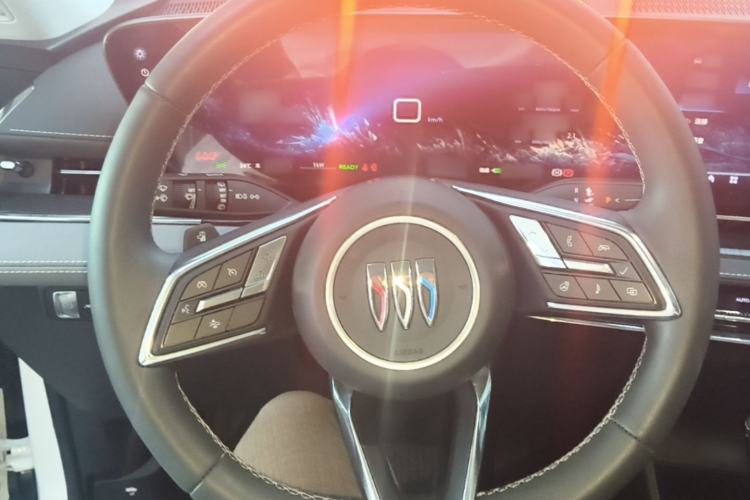 Used Buick E5 2025 Model 620KM Prestige Edition Steering Wheel