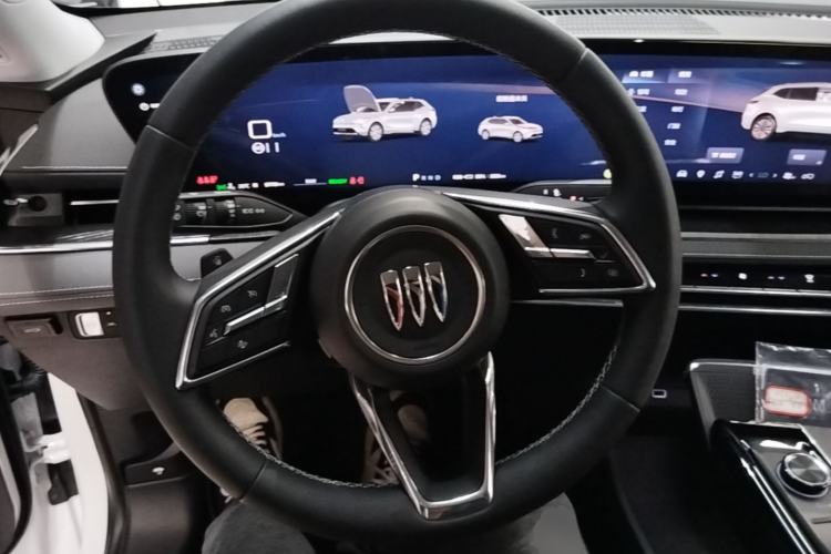 Used Buick E5 2025 Model 515KM First-Adoption Edition Steering Wheel